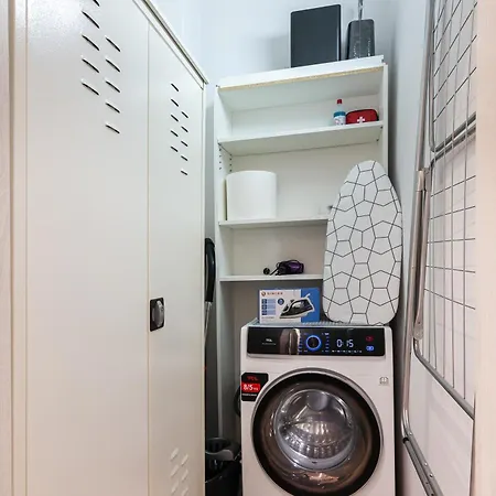 Aristotelous Apartman *