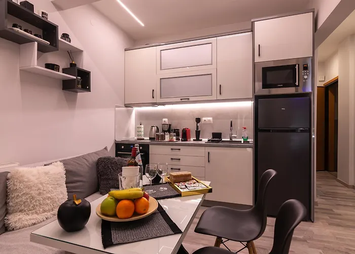 Aristotelous Apartman *